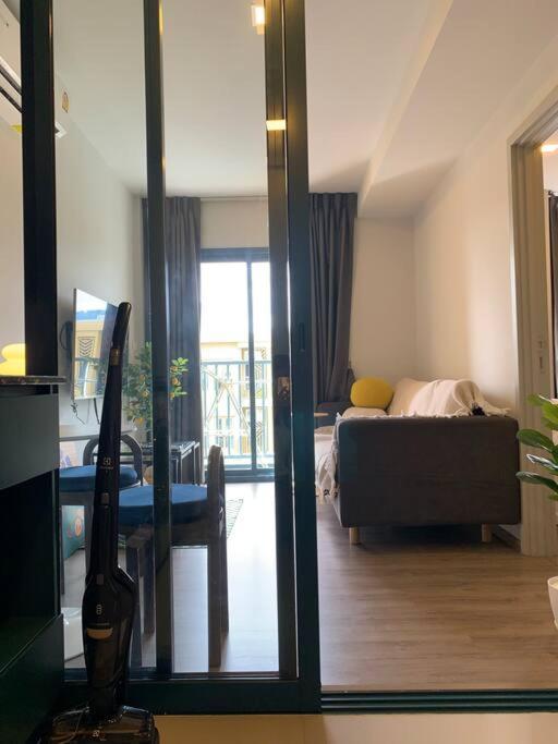 Modern At Onnut Bts Free Shuttle Bus Apartment Bangkok