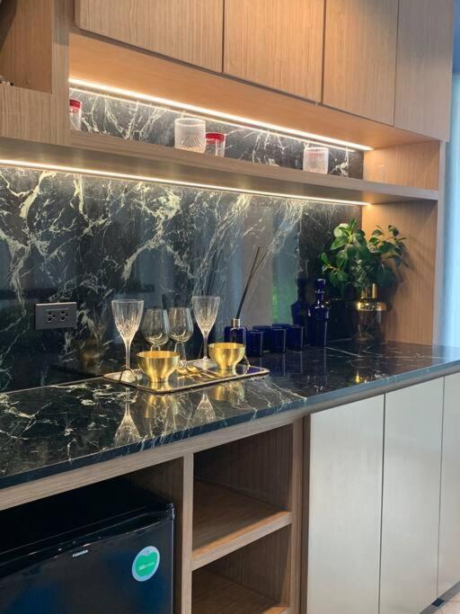 Apartment Modern At Onnut Bts Free Shuttle Bus