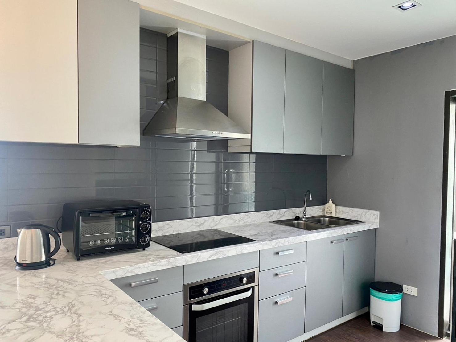 Appartamento W8 Rise Lux Condo, 3 Bedroom Penthouse, Hip Bkk 5 Min From Thonglo Bts Station, Ok After The Earthquake *
