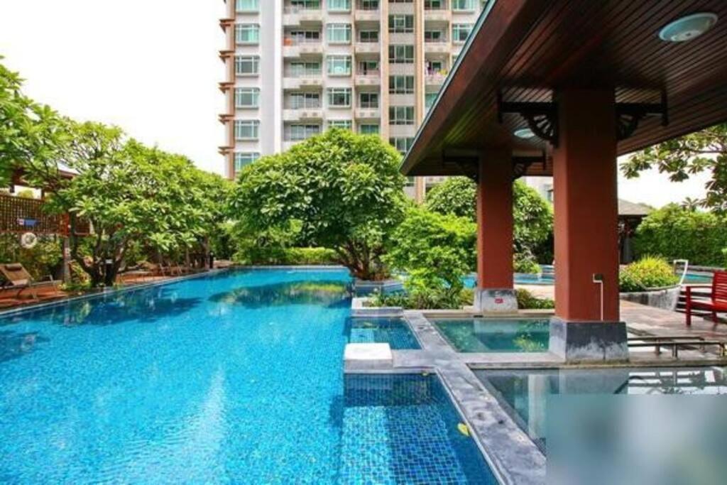 Circle Luxury View 42 Floor * Bangkok