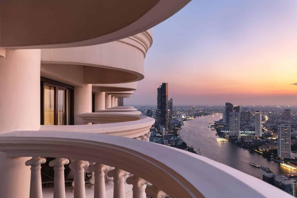 Bangrak Riverview High Floor Hangover 47fl Apartment Bangkok