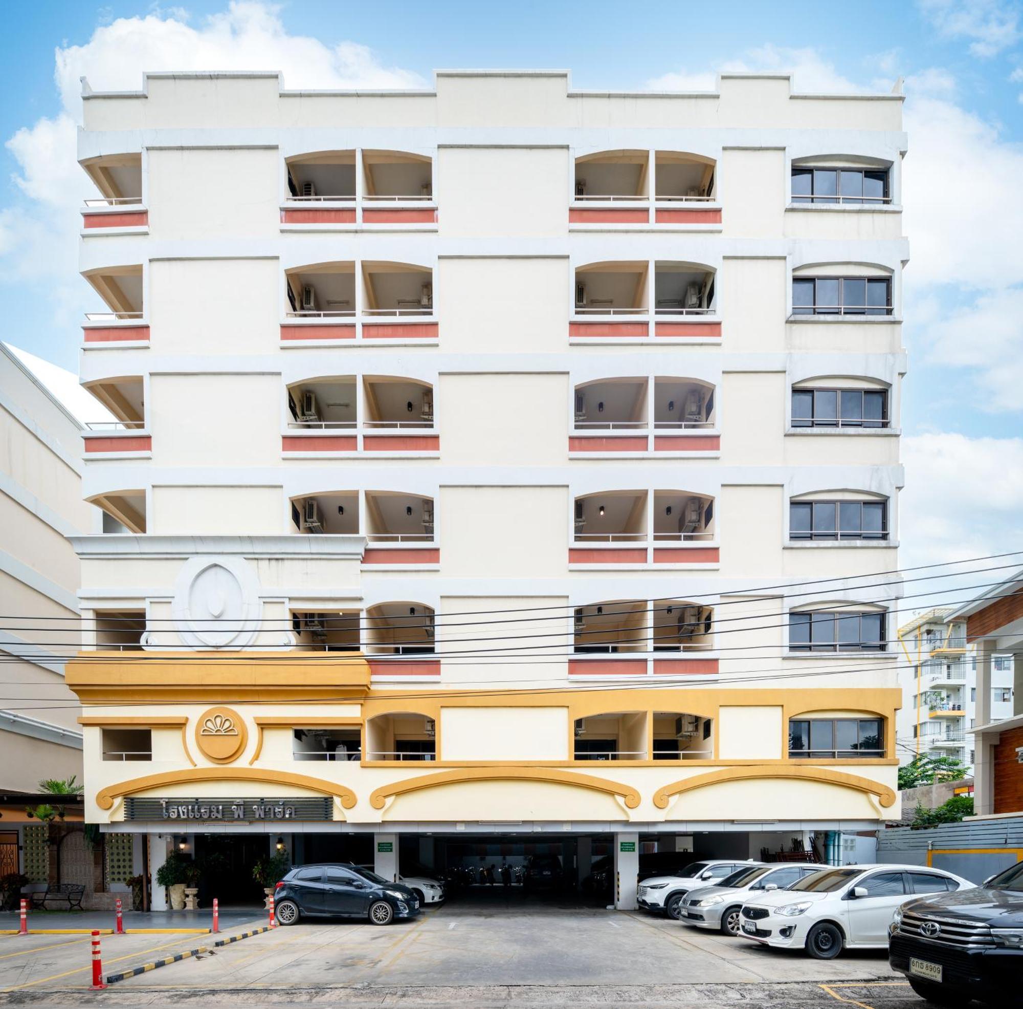 P-park Hotell 3*