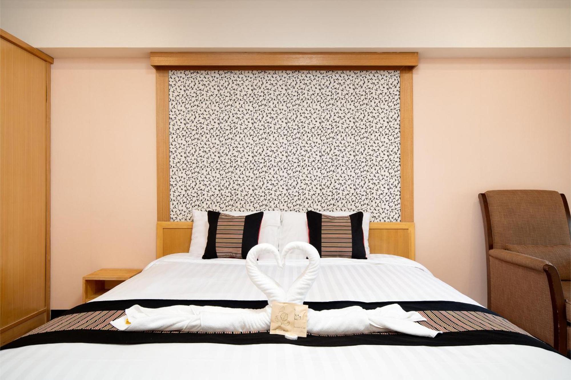 P-park Hotell 3*