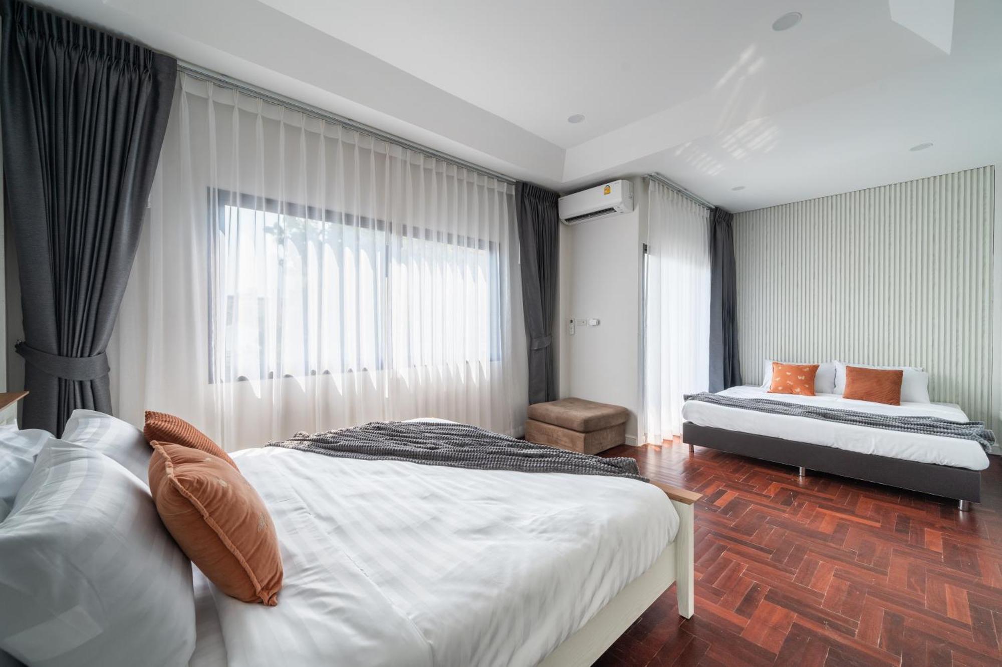 S21 Mellow Phromphong Holiday home *