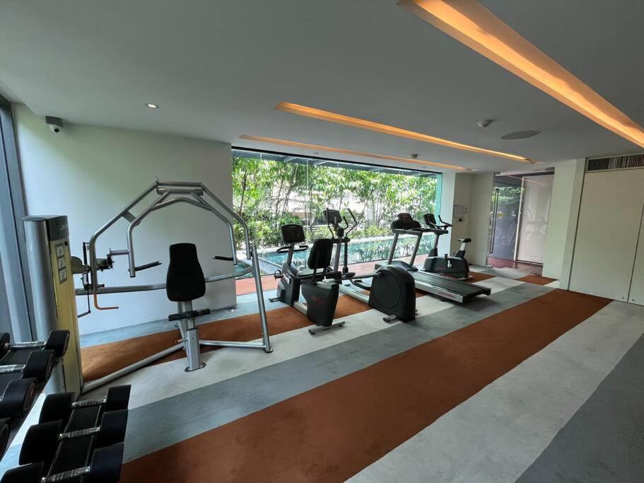 Cozy Garden-view 1bed 1bath 700m Bts Thonglor, 500m Samitivej Hospital, Fast 500mbps Wifi Apartment Bangkok