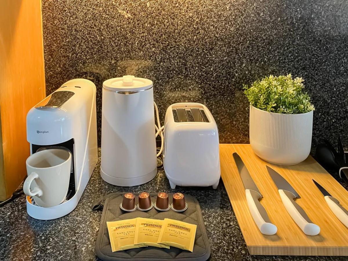 Apartment Luxury Modern 2br 145 Sqm - Bts Asok - Ultra Fast Wifi Bangkok