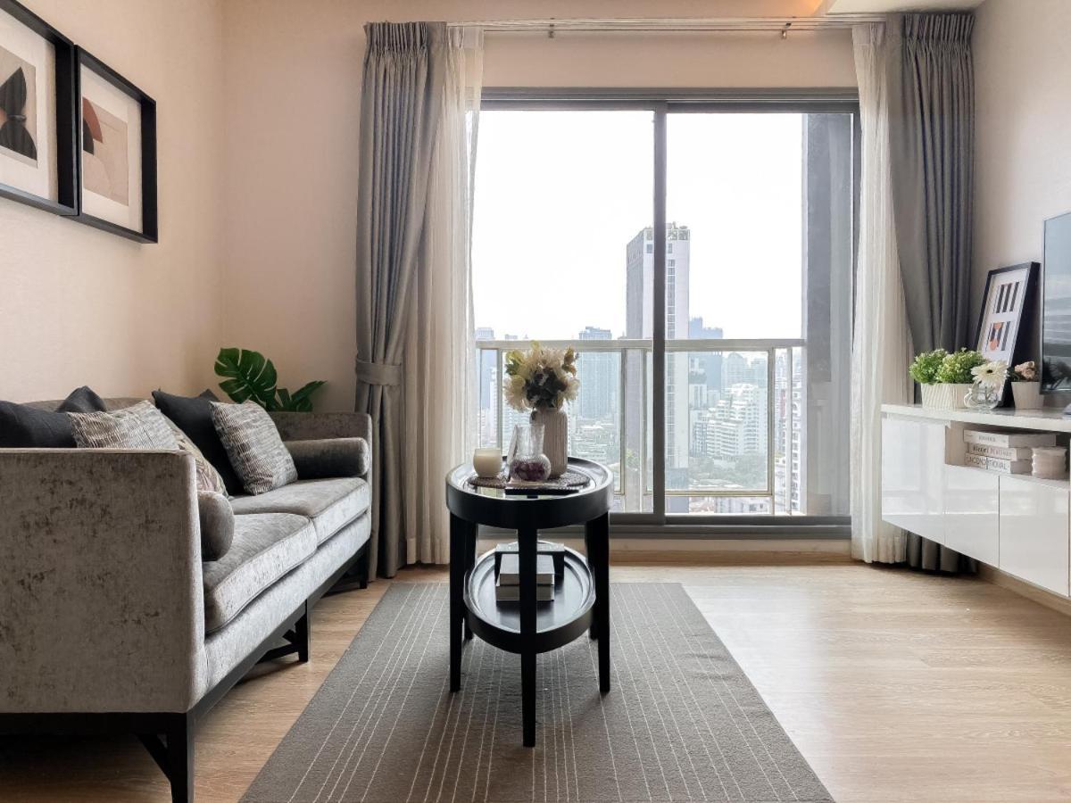 Stylish Modern 1br - Bts Phrom Phong - Ultra Fast Wifi Apartment Bangkok