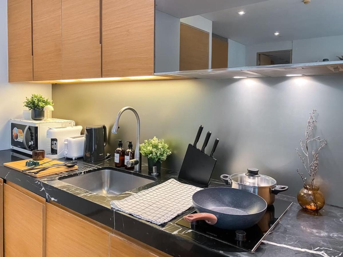 Transquil Residents 65 Sqm - Ultra Fast Wifi - Silom Bangkok