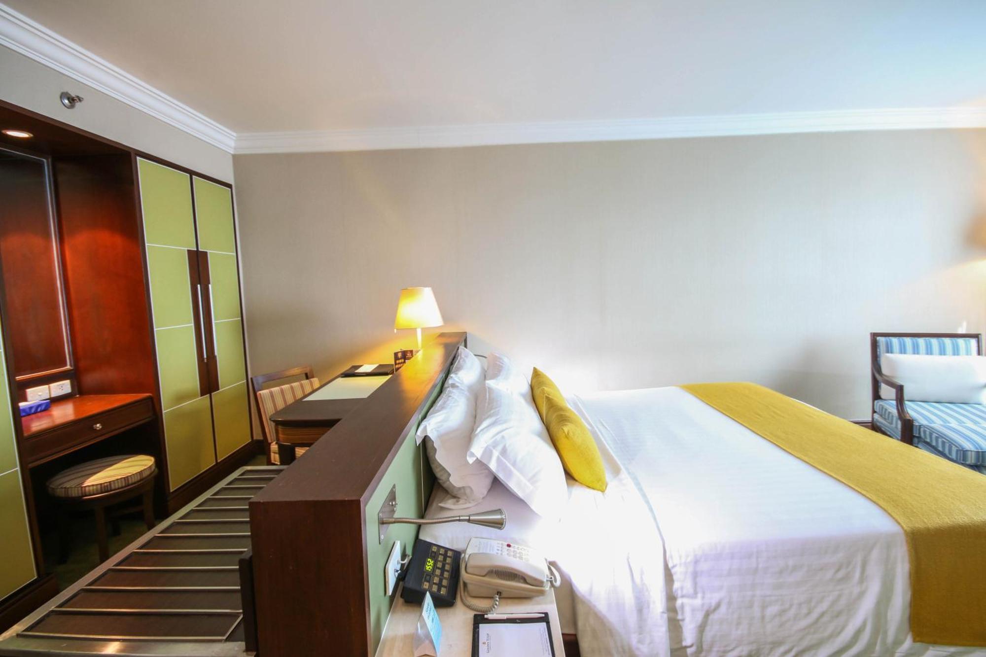 Golden Tulip Sovereign Bangkok