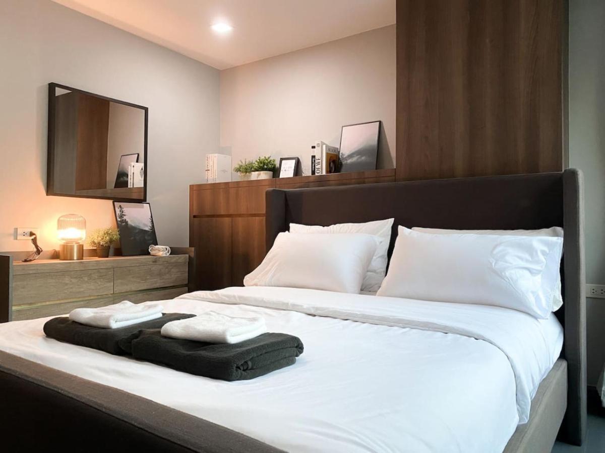 2br Modern Comfort At Vibrant Asok Bts Station Holiday home