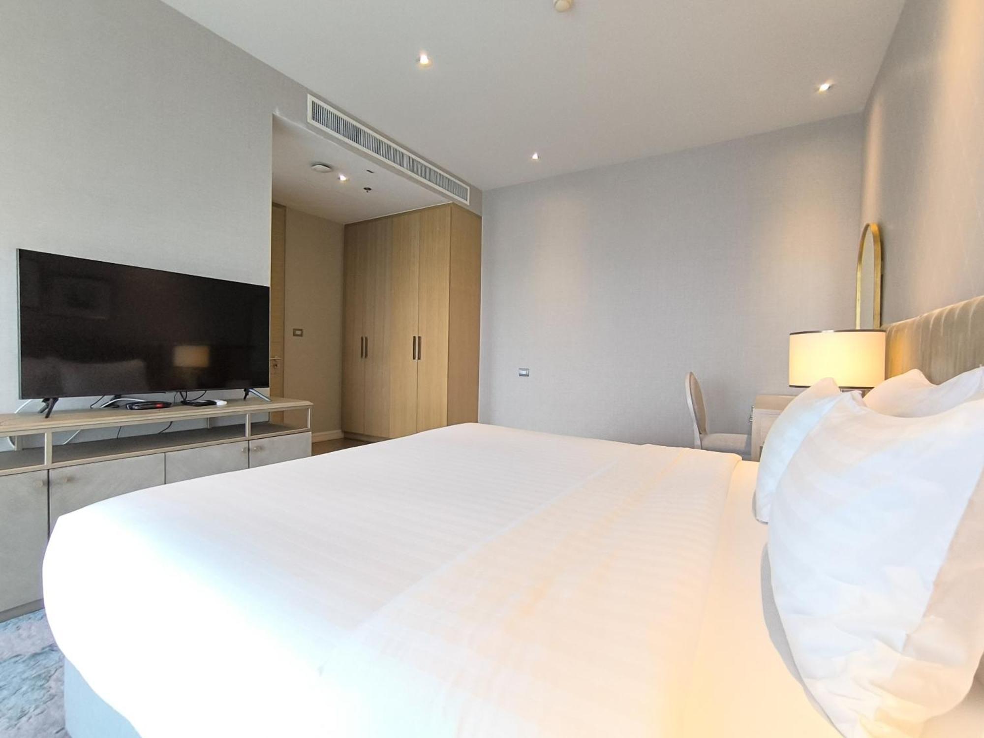 Magnolias Ratchadamri Boulevard Hotel 5*