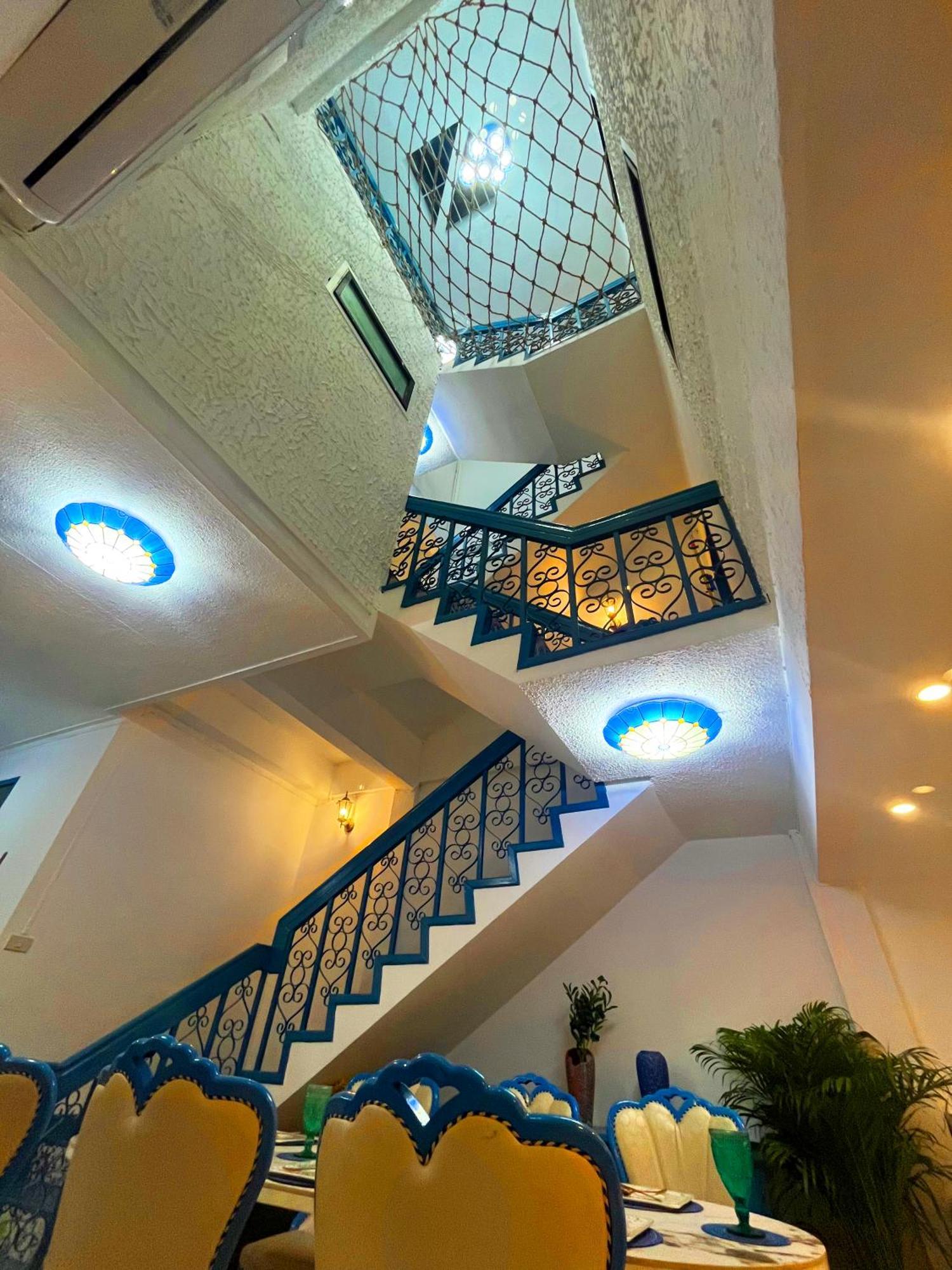 曼谷市中心素坤逸4卧 泳池别墅 近nana 近asoka Villa
