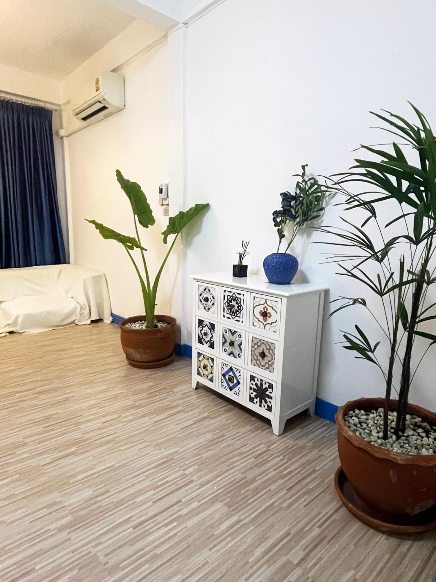 曼谷市中心素坤逸4卧 泳池别墅 近nana 近asoka * Bangkok