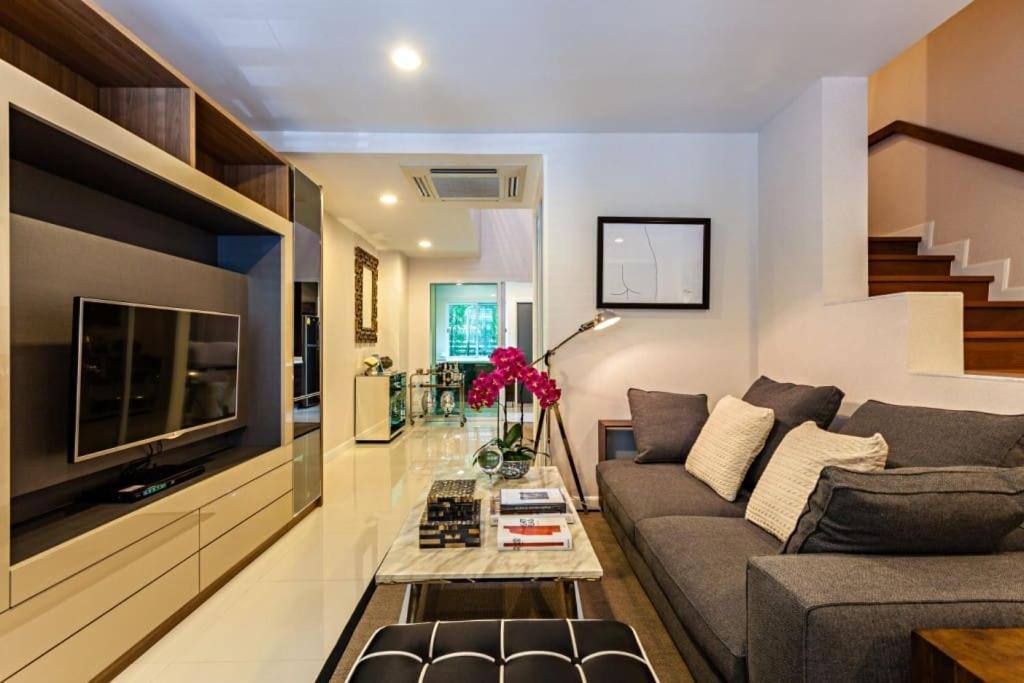 Casa vacanze Sukhumvit 16 Townhouses, Inhome Luxury Residences Bangkok