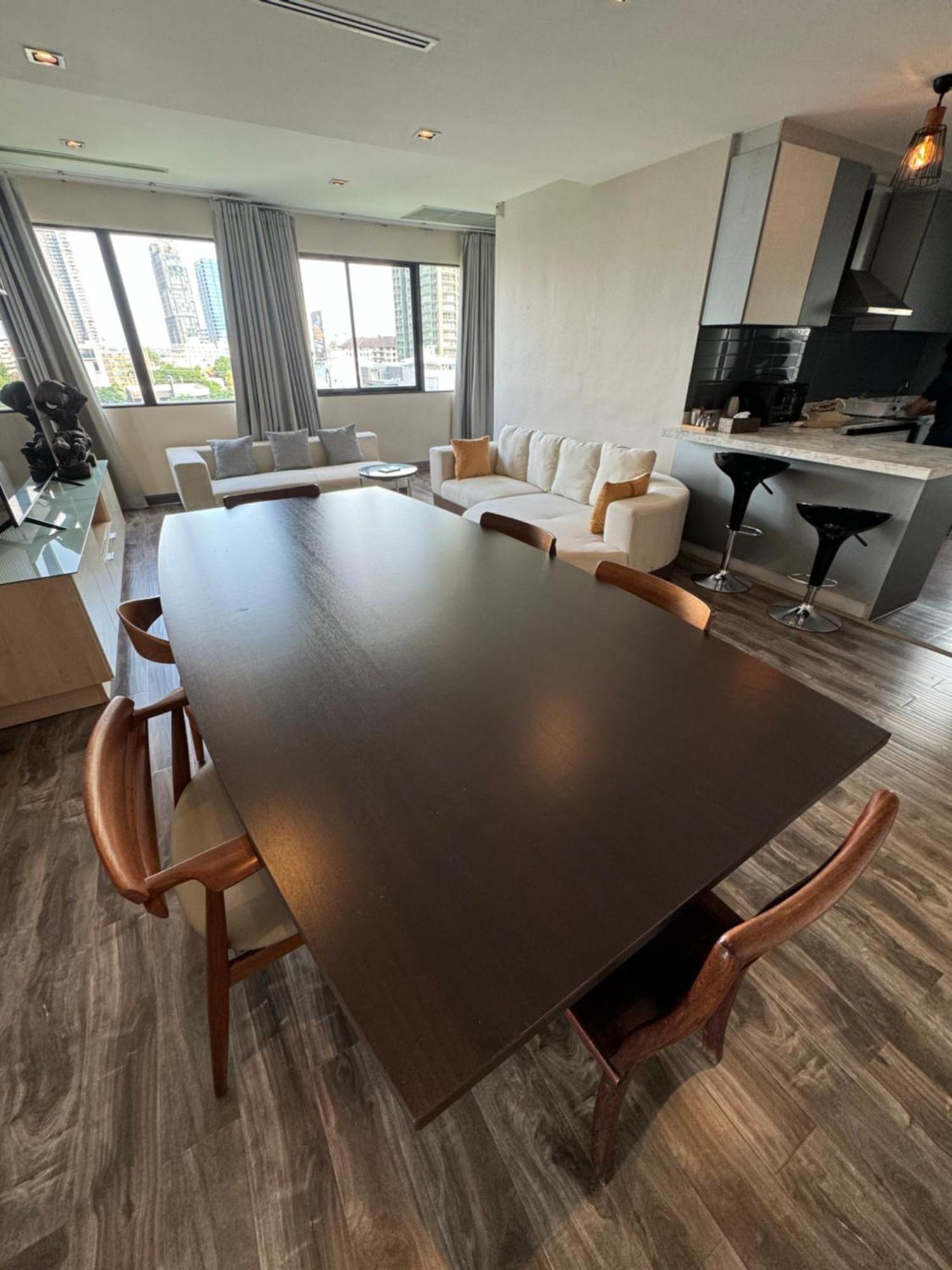 W8 Rise Lux Condo, 3 Bedroom Penthouse, Hip Bkk 5 Min From Thonglo Bts Station, Ok After The Earthquake Appartamento *