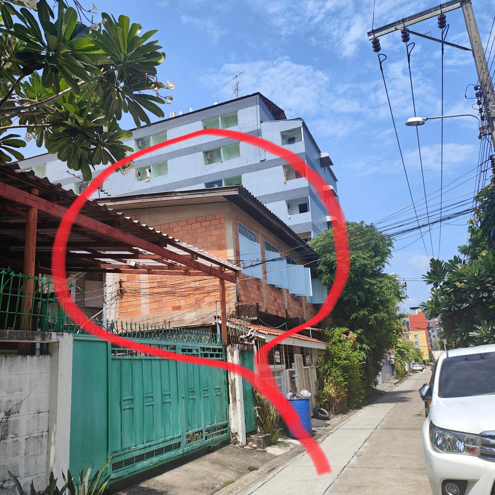 202 Olan Place With Free Wi-fi
