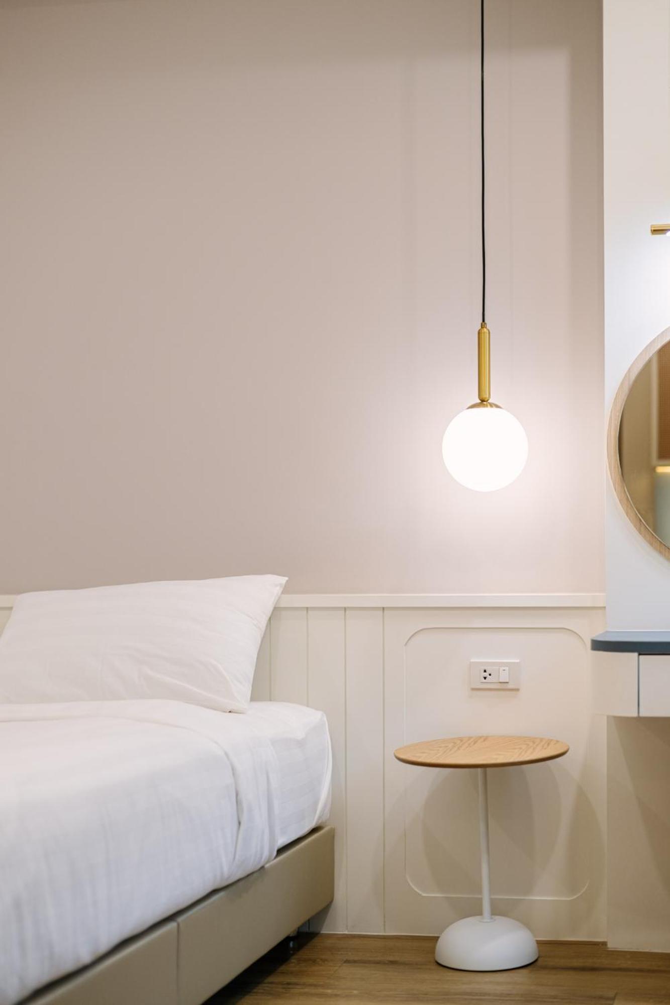 Moon House Bkk 2b Bangkok