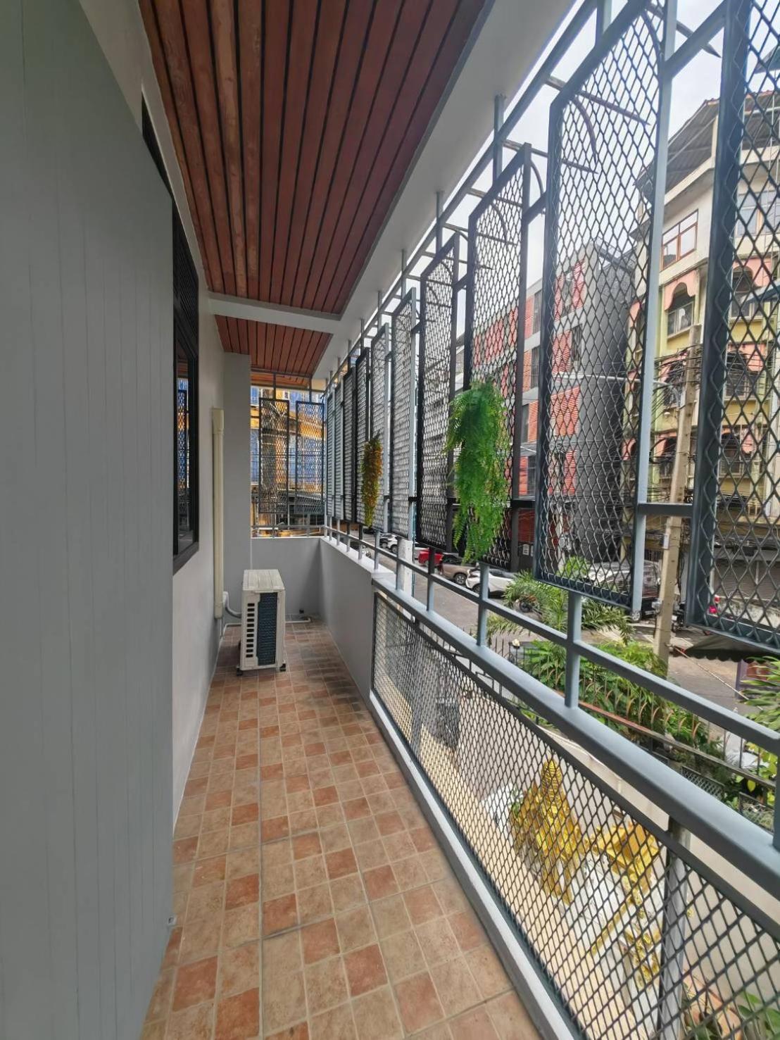 57 Hidden House Bkk Chinatown Affittacamere