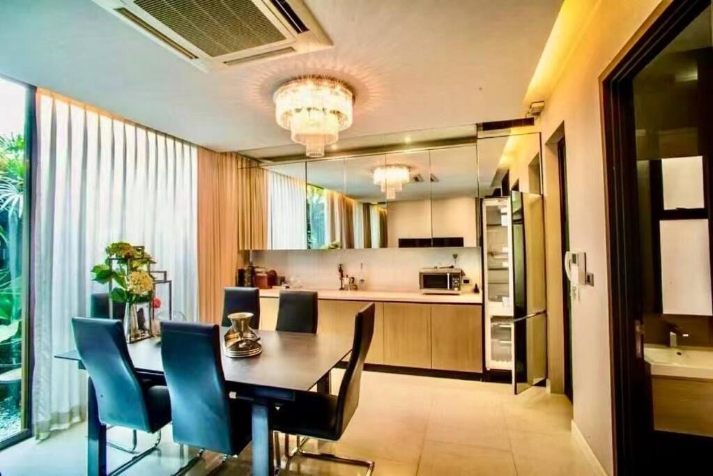 Ekkamai Bts House 4rooms Bangkok