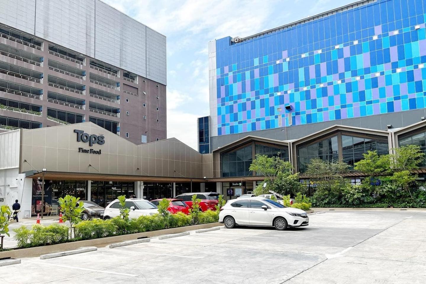 New Ekamai Thonglor Luxury Near 711, Bts, Mall Căn hộ