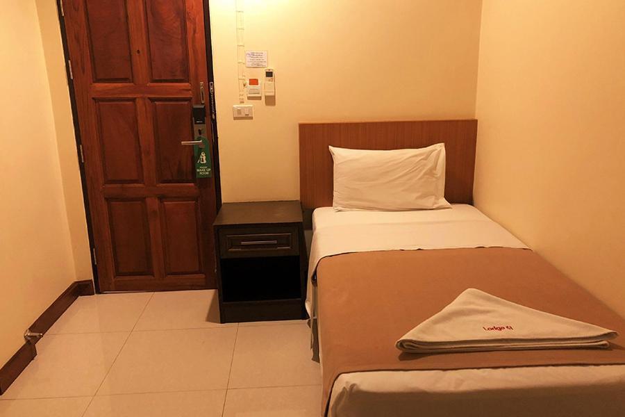 61 Hotel 2*