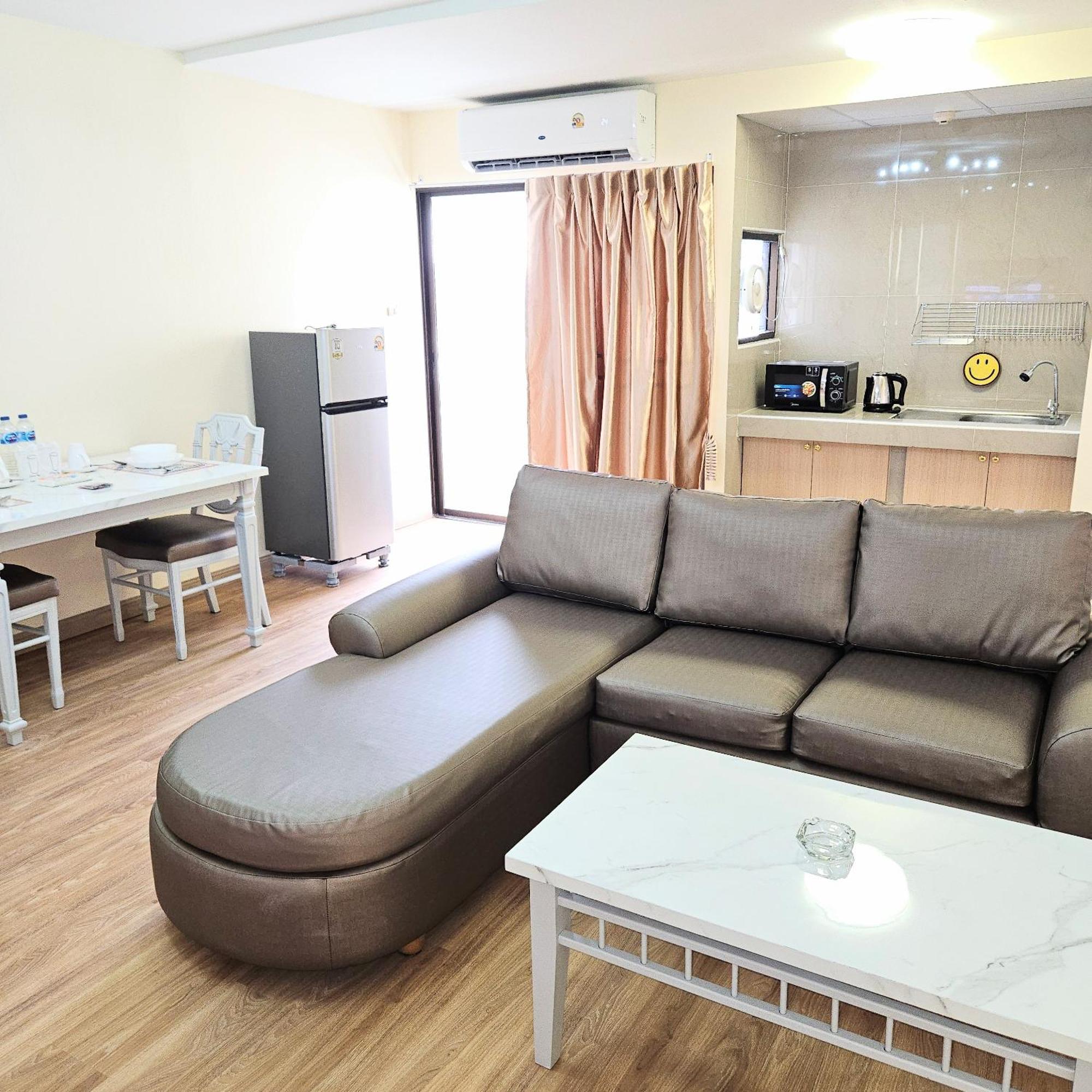 Sri Close Apartment