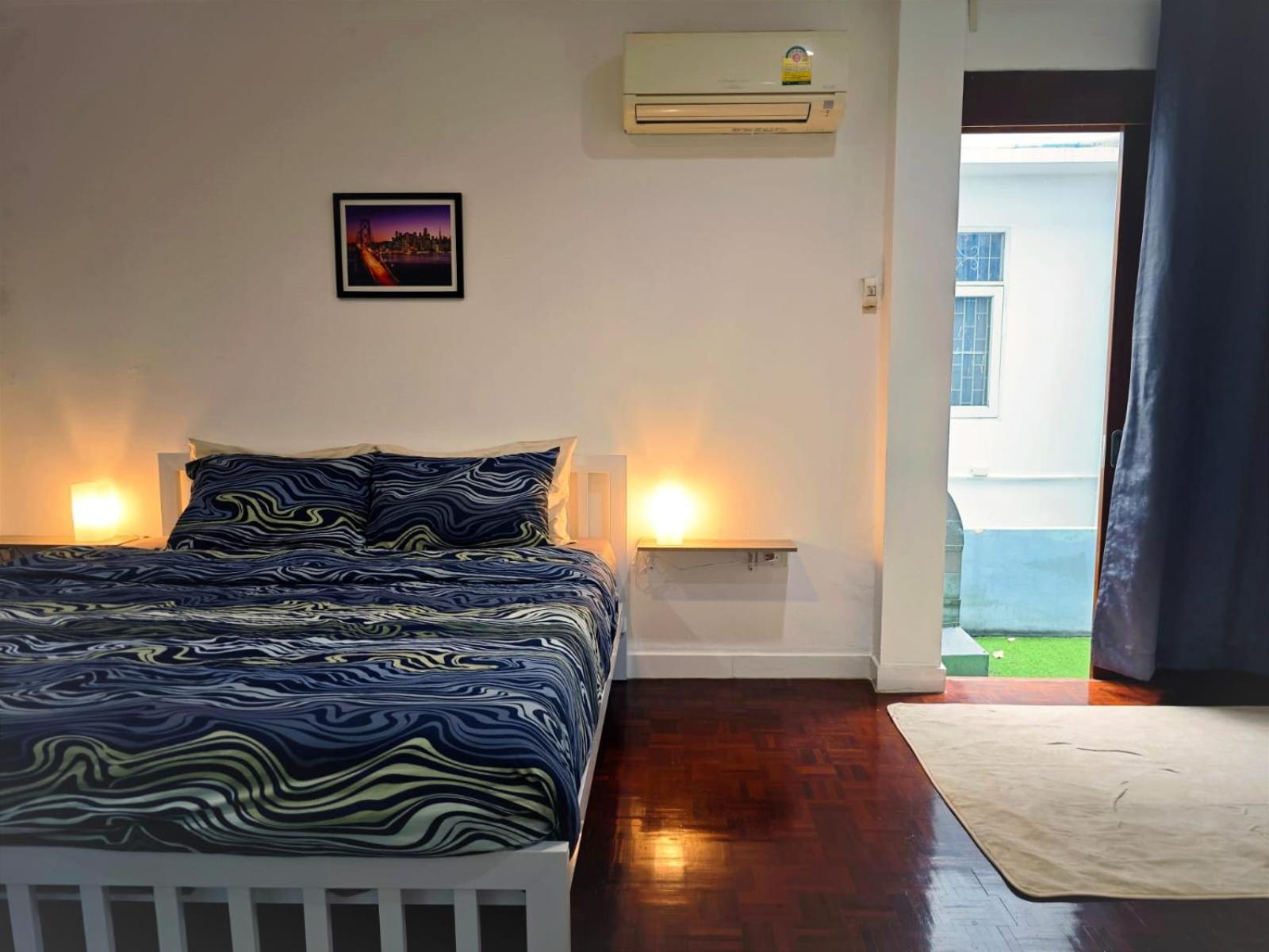 Homey And Cafe By Hematoa Guest house