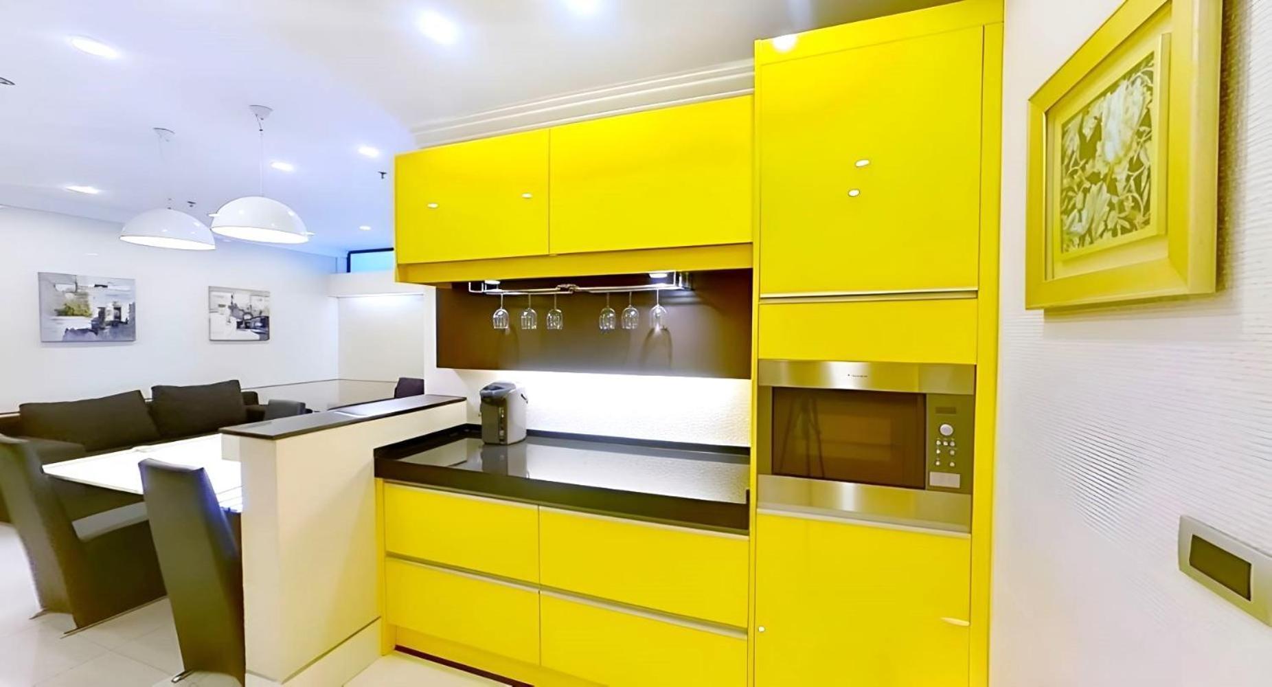 Apartment Large Asoke Central 2500sqft Sleeps Up To 10 Bangkok