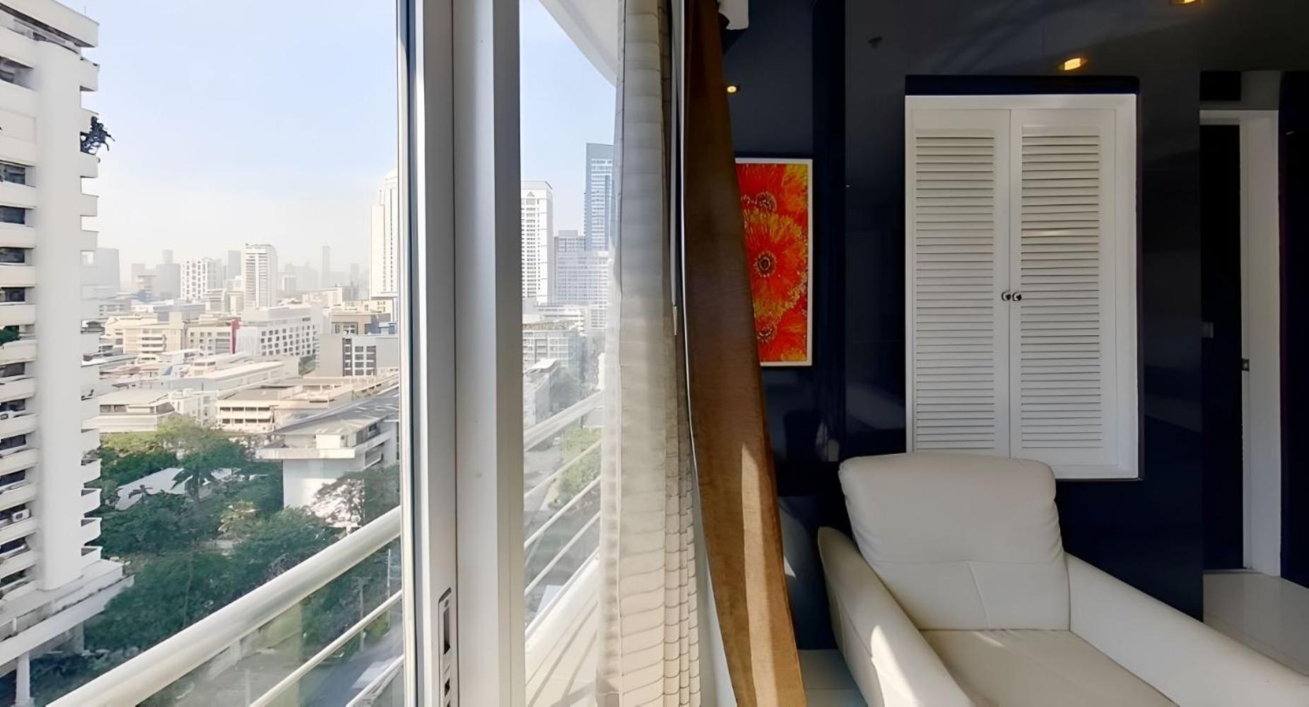Large Asoke Central 2500sqft Sleeps Up To 10 *