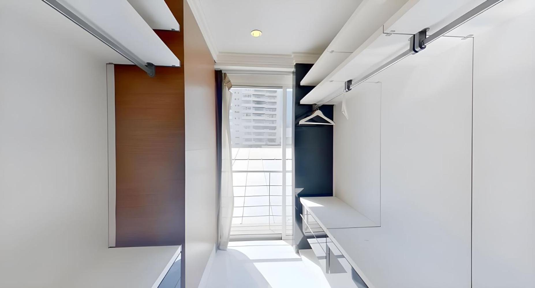 Apartment Large Asoke Central 2500sqft Sleeps Up To 10 Bangkok