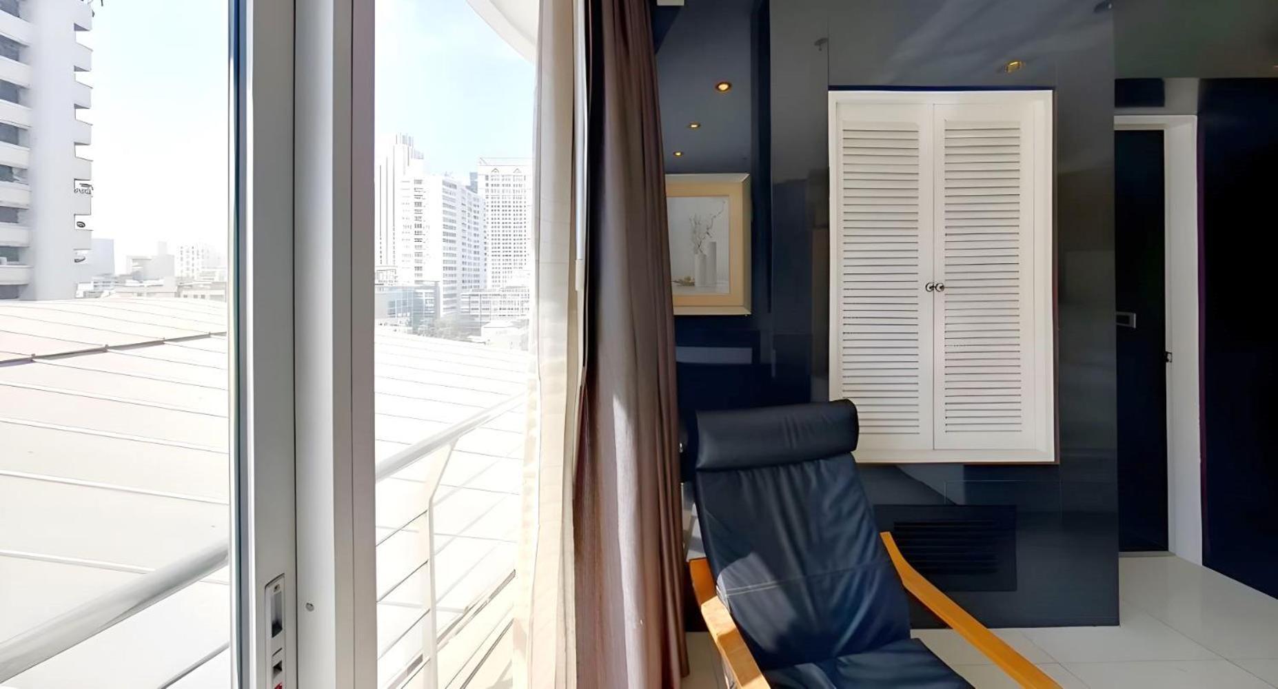 Large Asoke Central 2500sqft Sleeps Up To 10 *