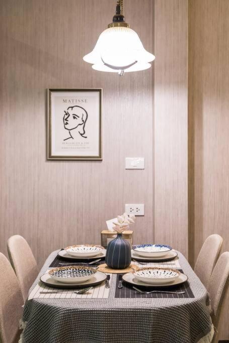 Bkk Sukumvit71 1 Bed 2 Bath 1 Living 1 Kitchen Apartment *