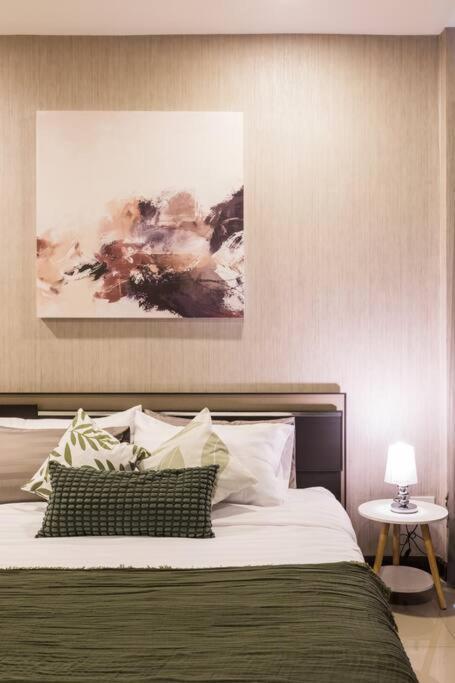 Bkk Sukumvit71 1 Bed 2 Bath 1 Living 1 Kitchen Bangkok
