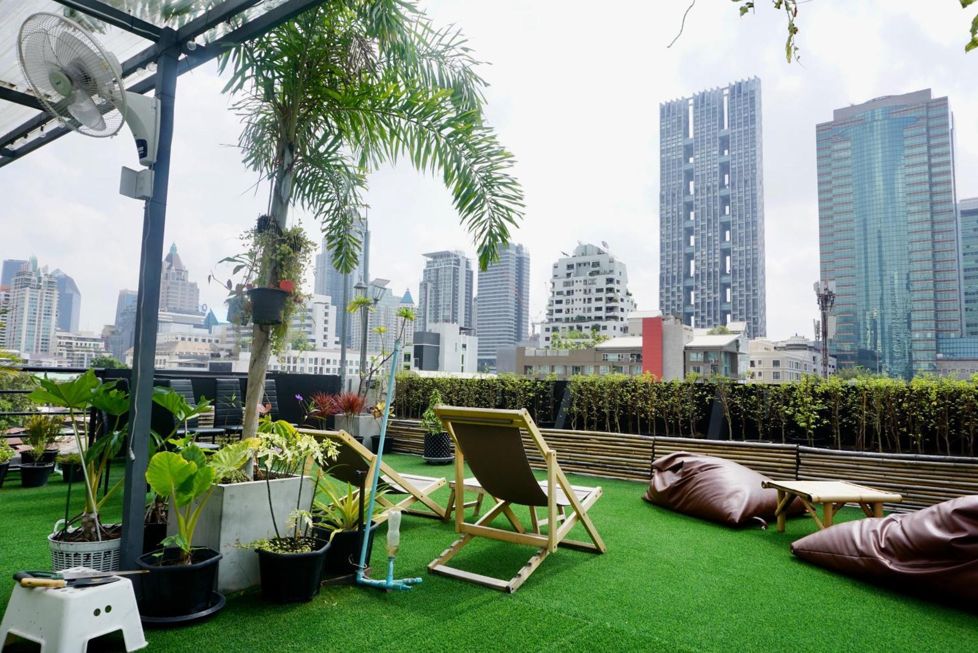 Triple At Hash Silom Soi 3