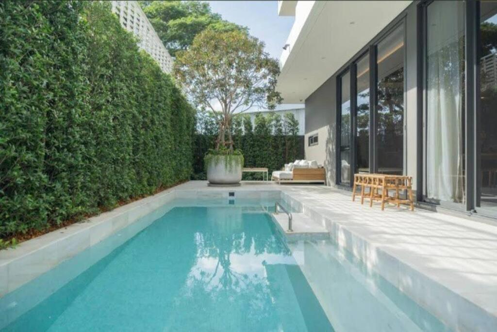五卧室游泳池别墅 5 Bedrooms Pool
