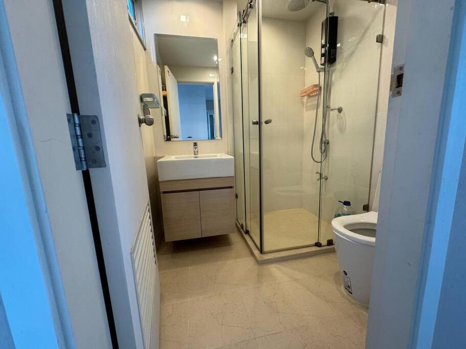 Sukhumvit 40 Two Bath Two Bedroom Two Balcony *