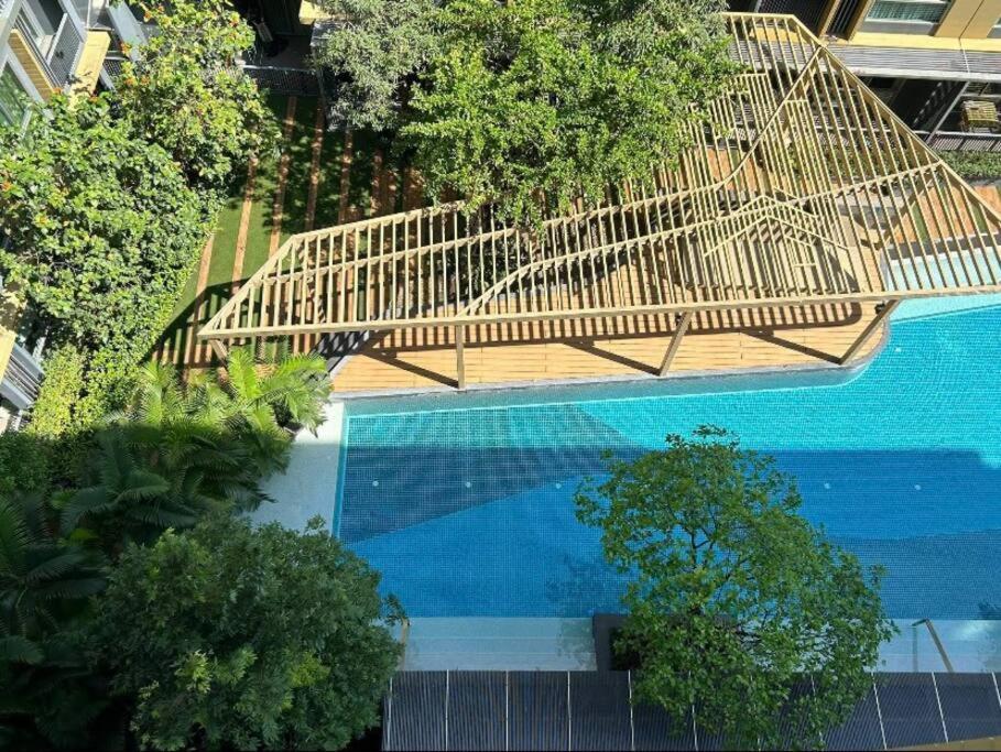 Apartment Sukhumvit 40 Two Bath Two Bedroom Two Balcony