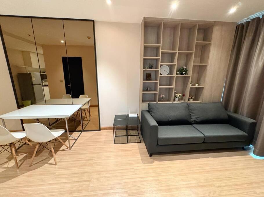 Appartement S69-新房特惠 巿中心 1bed Bts Phra Khanong Swim Gym *