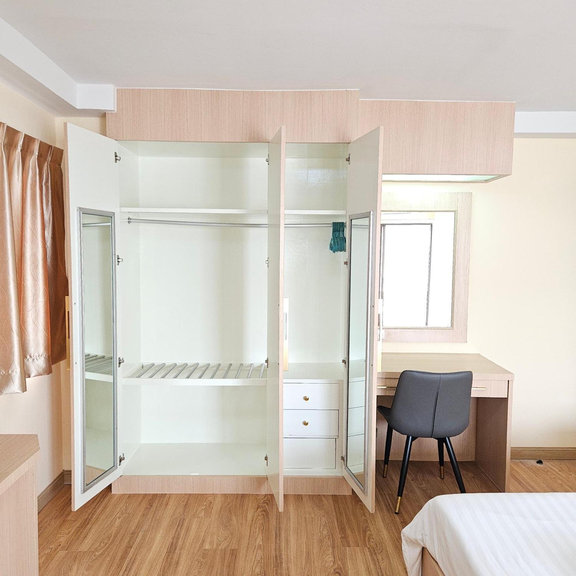 Omni 1bed #702a Bangkok