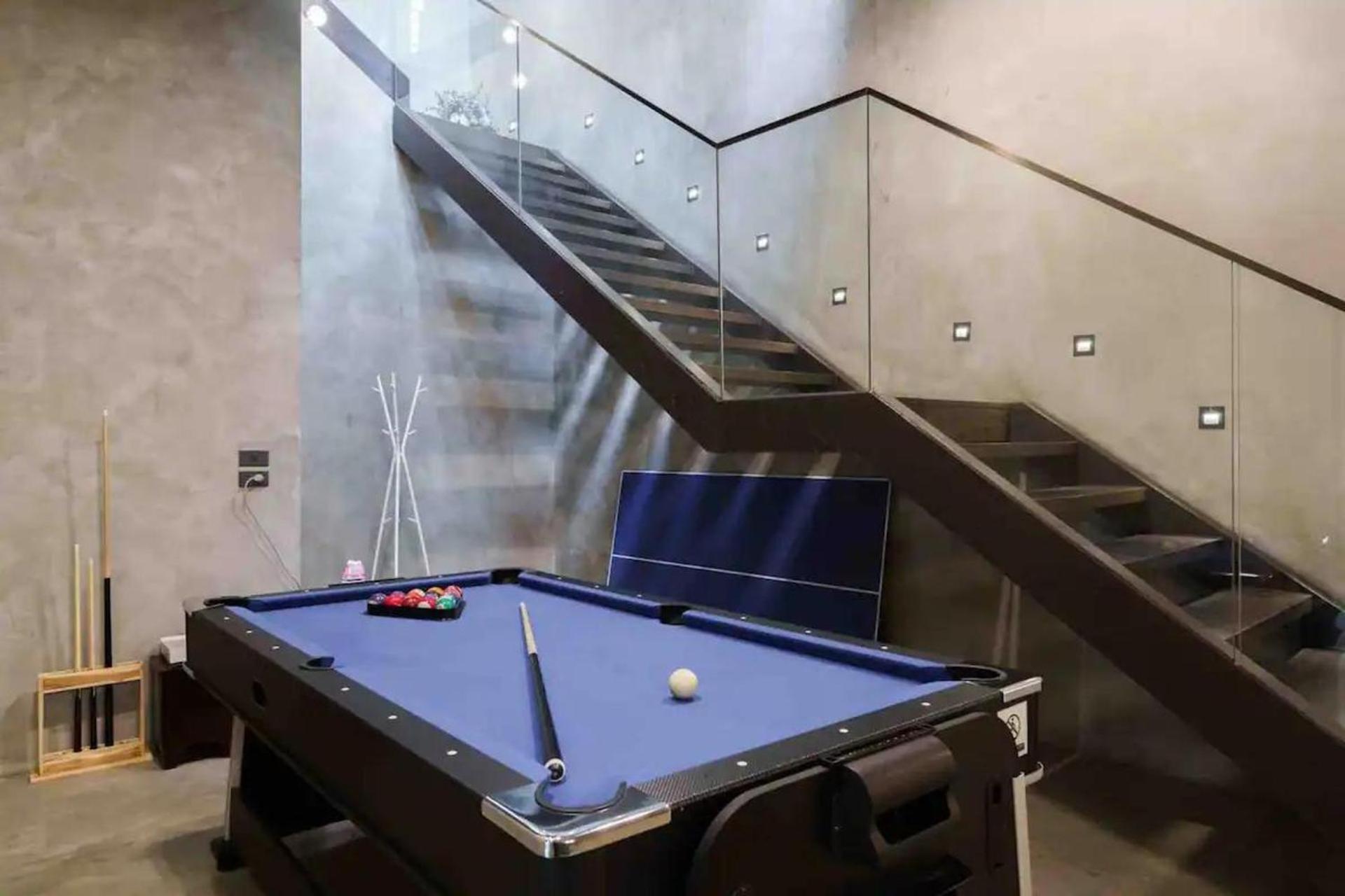 Villa Luxury Pool With Jacuzzi & Lift By Thonglor