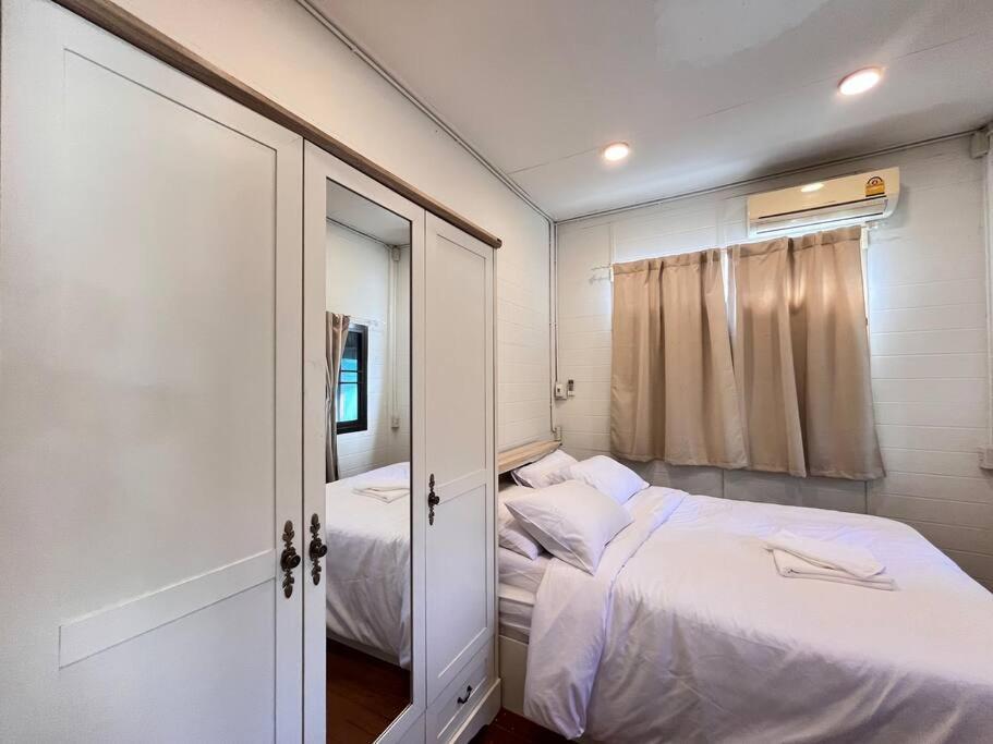 Thairin House Old Town Bkk Holiday home *