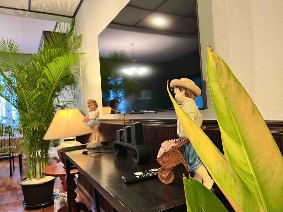 House 5rooms,bts Nana Villa