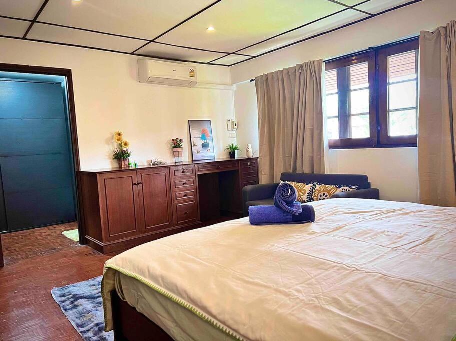House 5rooms,bts Nana Villa Bangkok