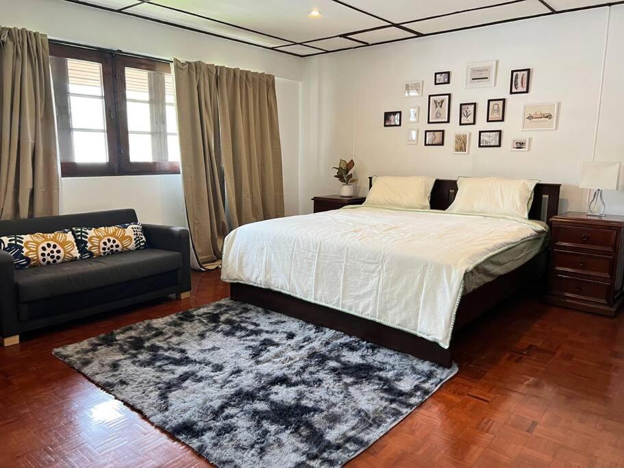 House 5rooms,bts Nana Villa *