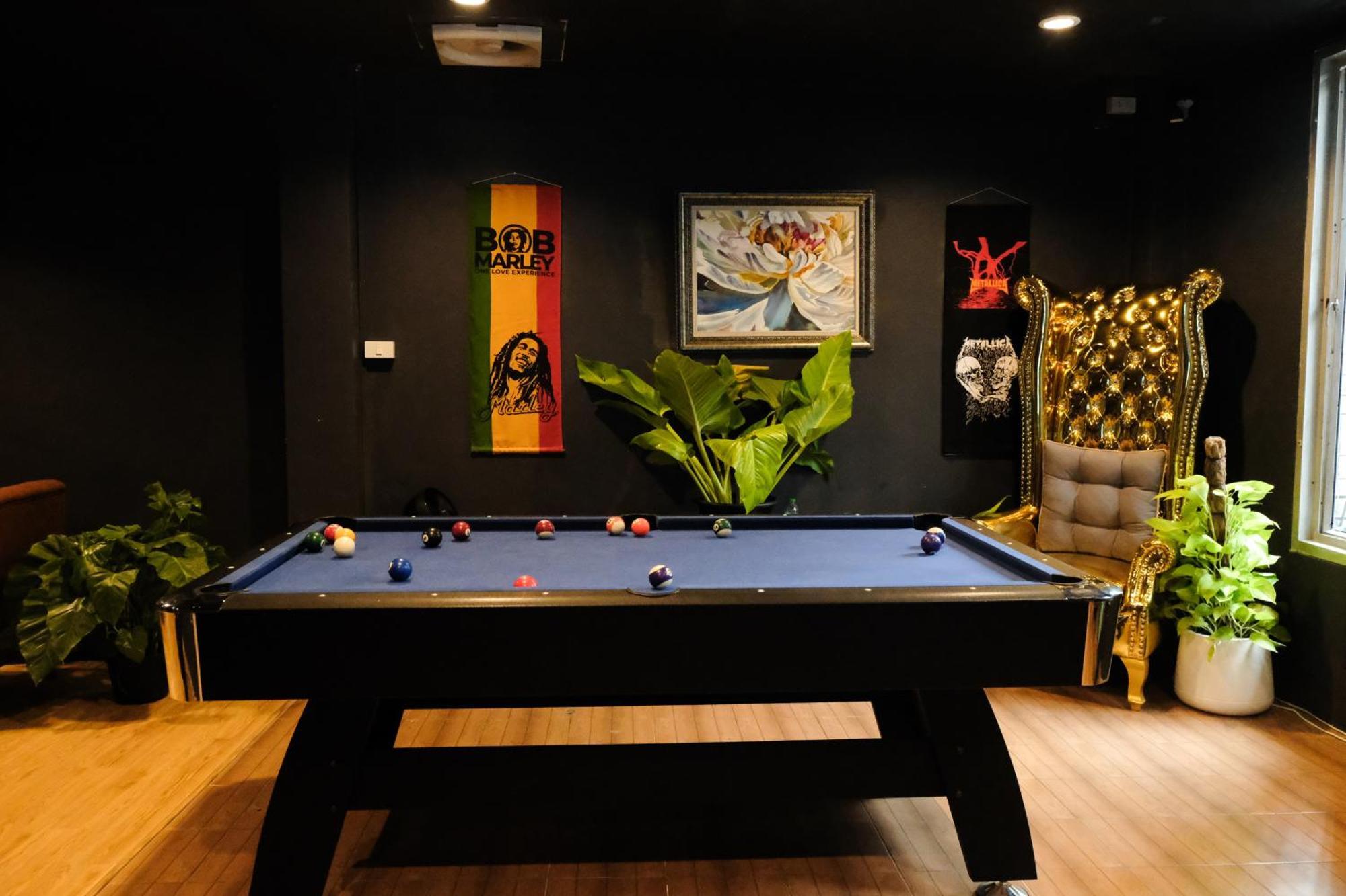 Gjestgiverier Brew Beyond Dispensary And Bangkok