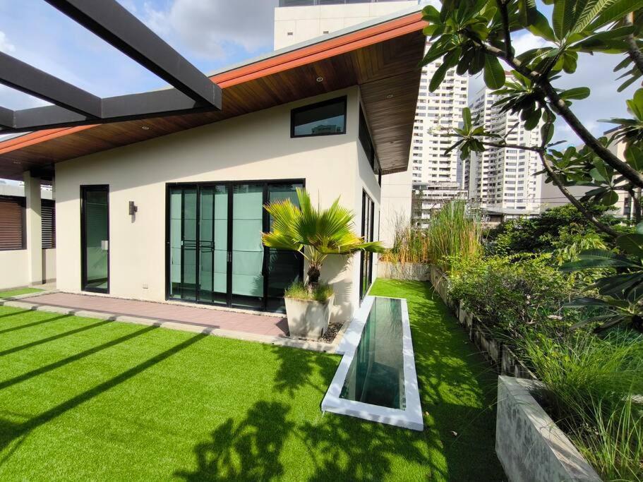 Luxe Pool 3 Min To Thonglor Bts & Nightlife Villa *