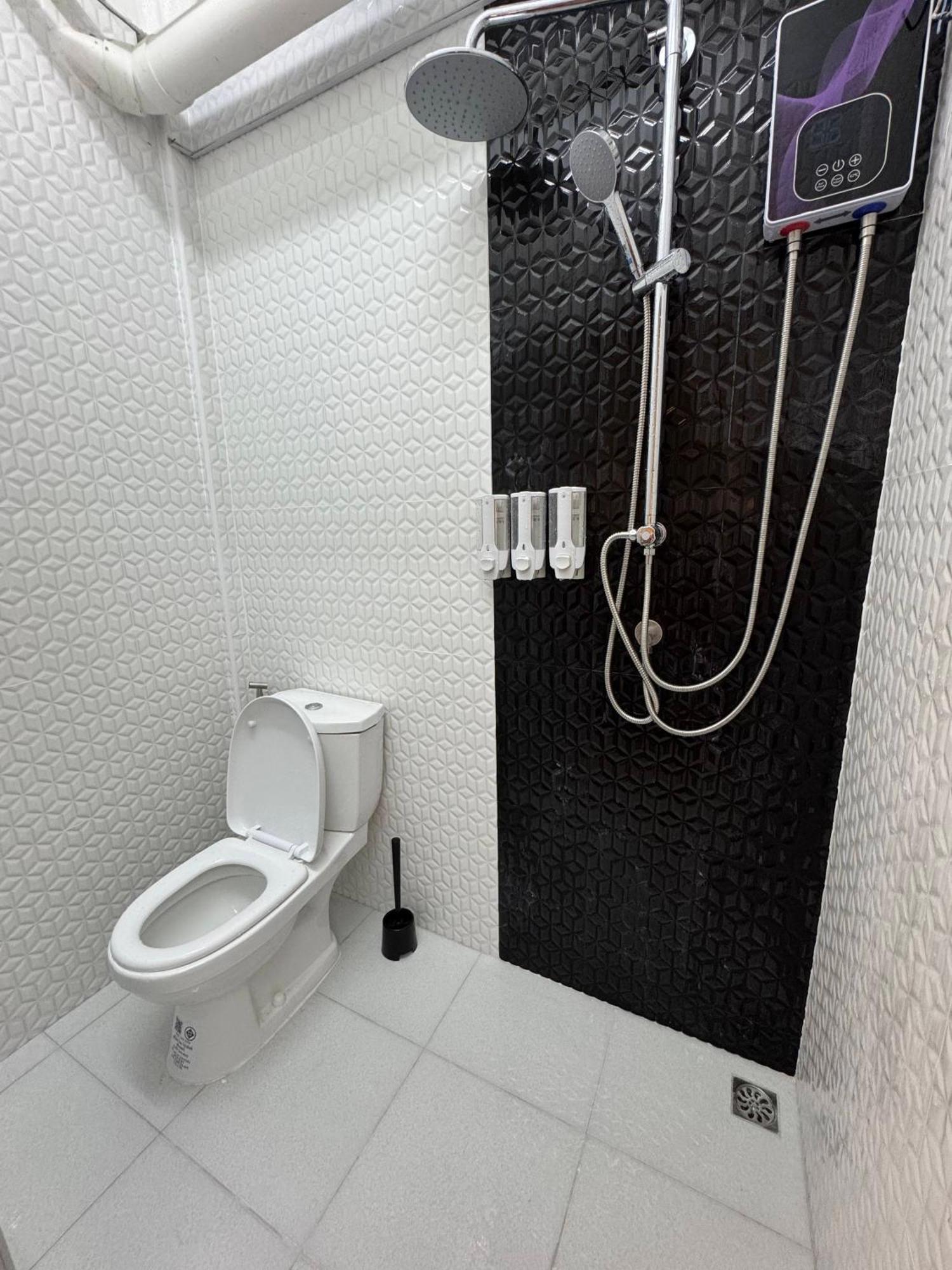 Twenty Two Place - Sukhumvit 22 Hostel