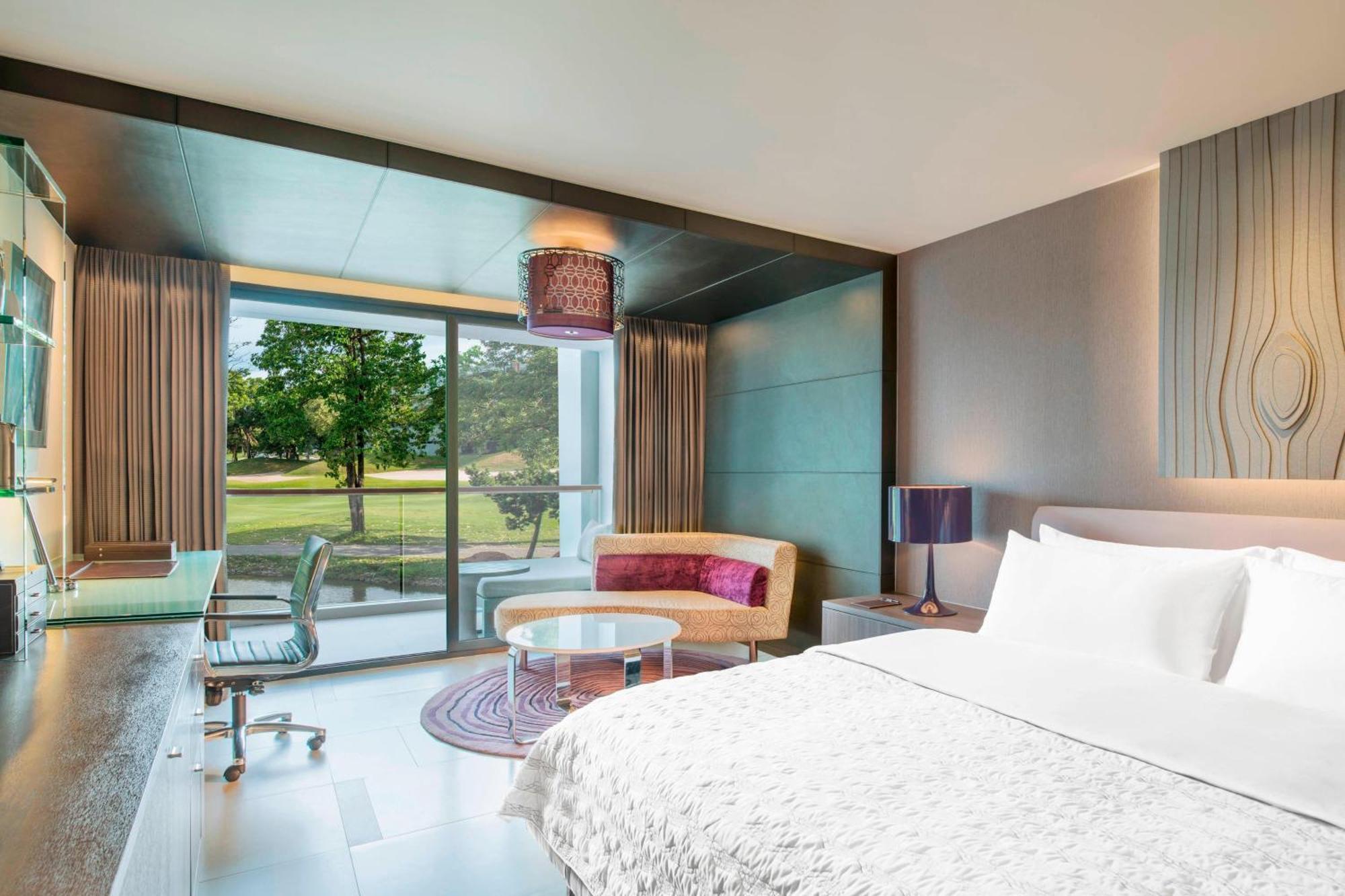 Le Meridien Suvarnabhumi, Golf Resort&spa 5*