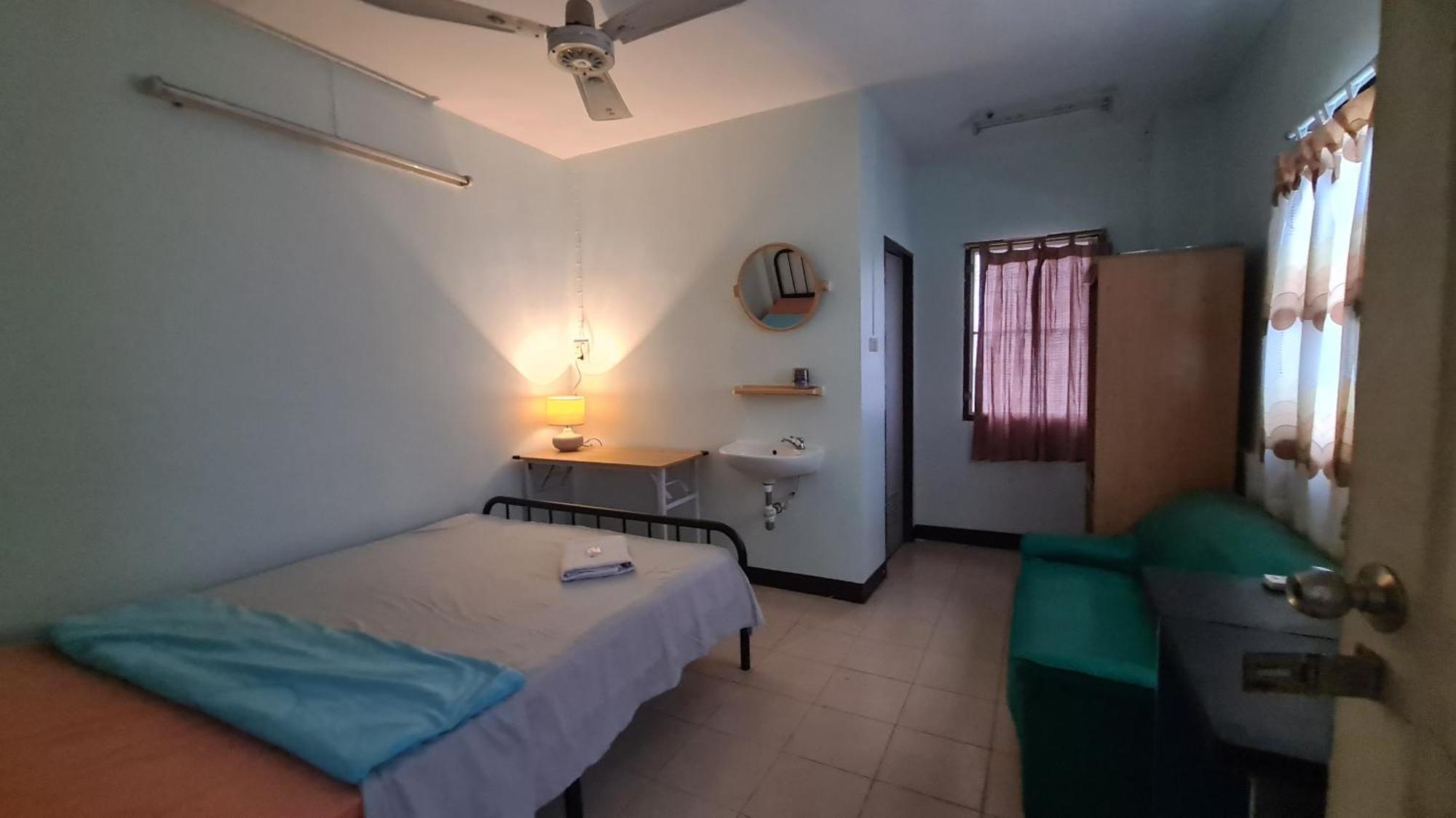 Roong-arun Casa de hóspedes