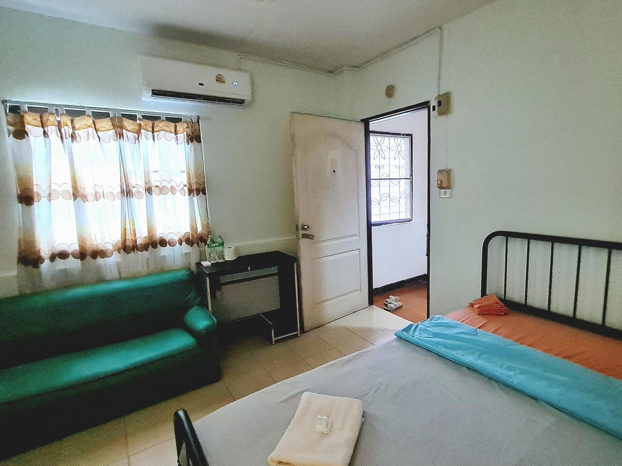 Casa de hóspedes Roong-arun *